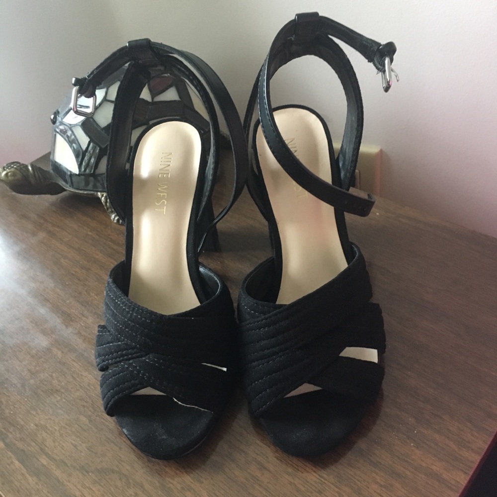 Nine West Black Strappy Block Heels • Size 5M